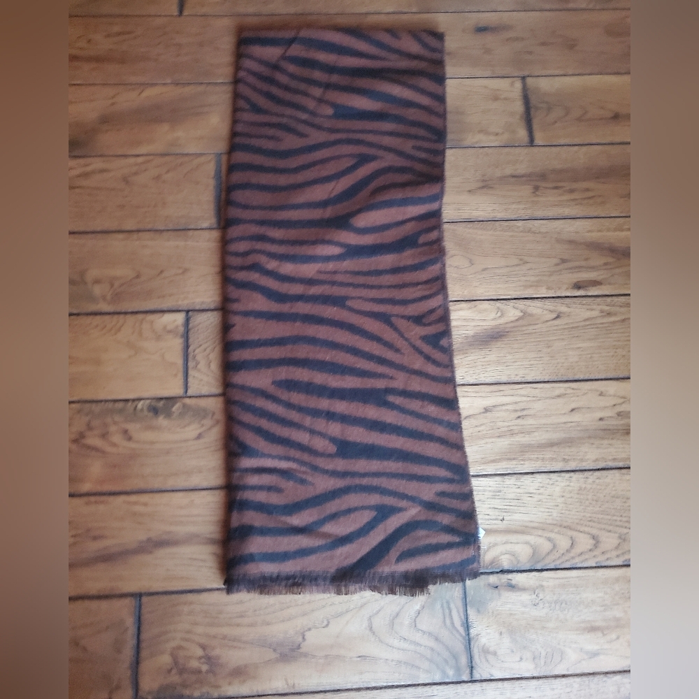 One Edit Scarf/Wrap